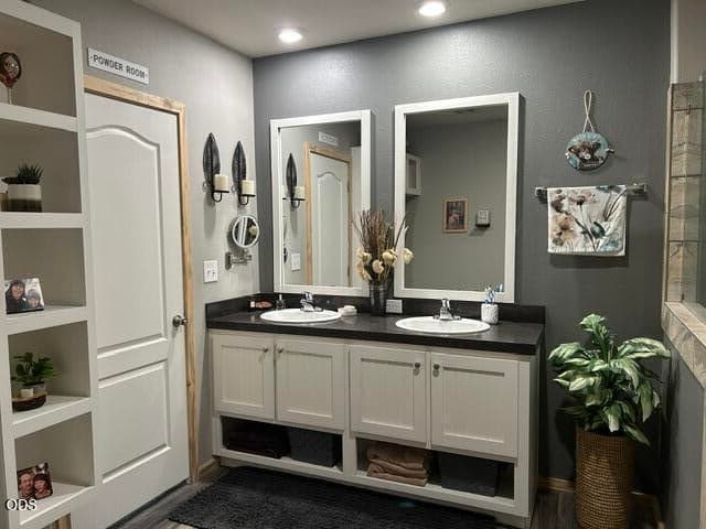 Photo of 1671 Hackett Drive 32 of 64
