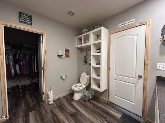 Photo of 1671 Hackett Drive 33 of 64