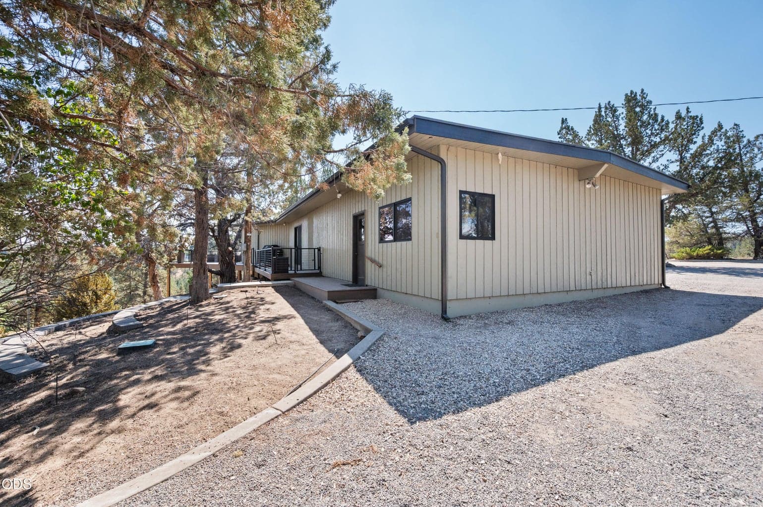 Photo of 910 SW Cline Falls Road 52 of 65