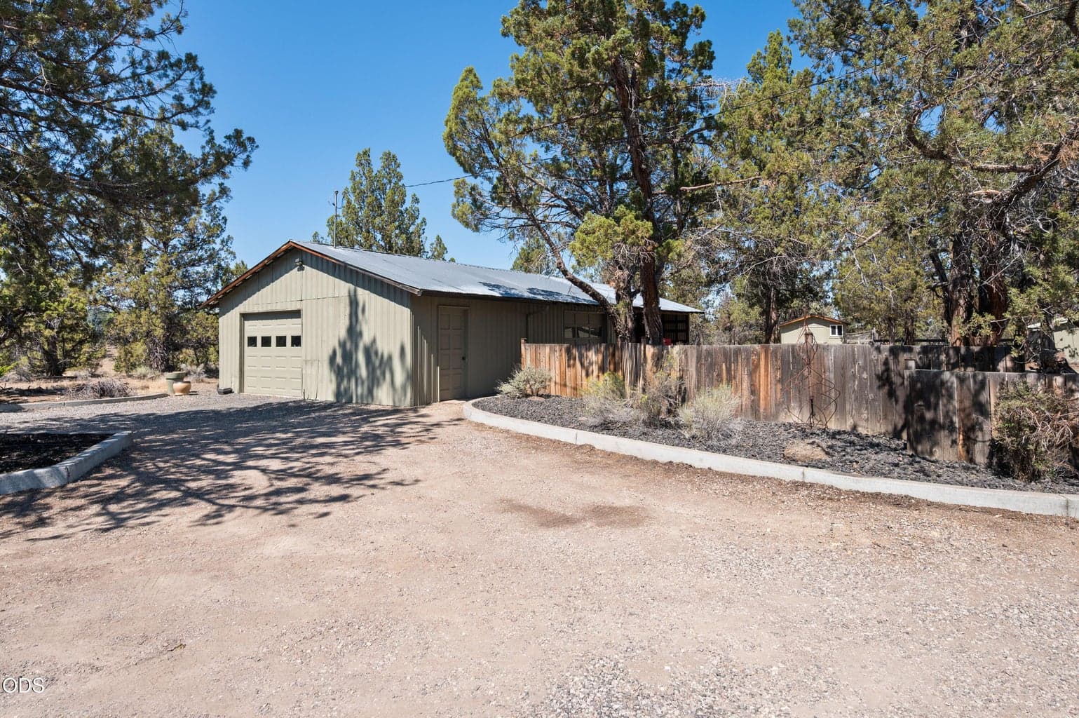 Photo of 910 SW Cline Falls Road 53 of 65