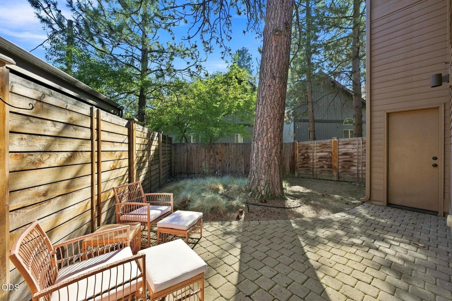 Photo of 40 McKinley Avenue 2 of 46