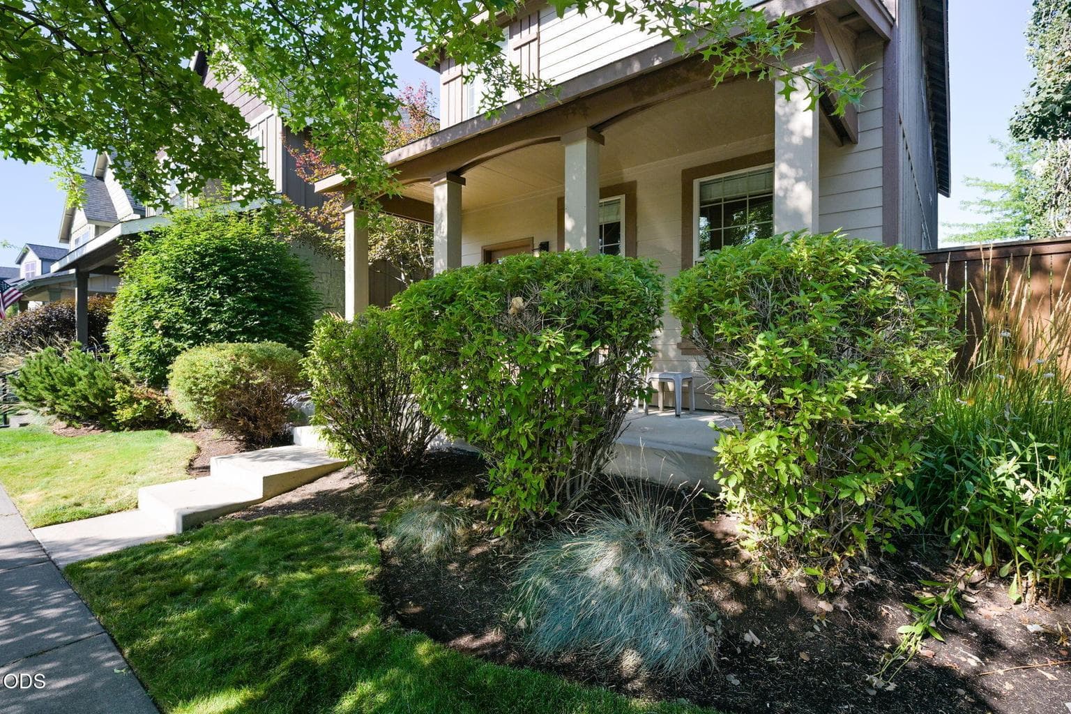 Photo of 63119 NE De Haviland Street 4 of 30