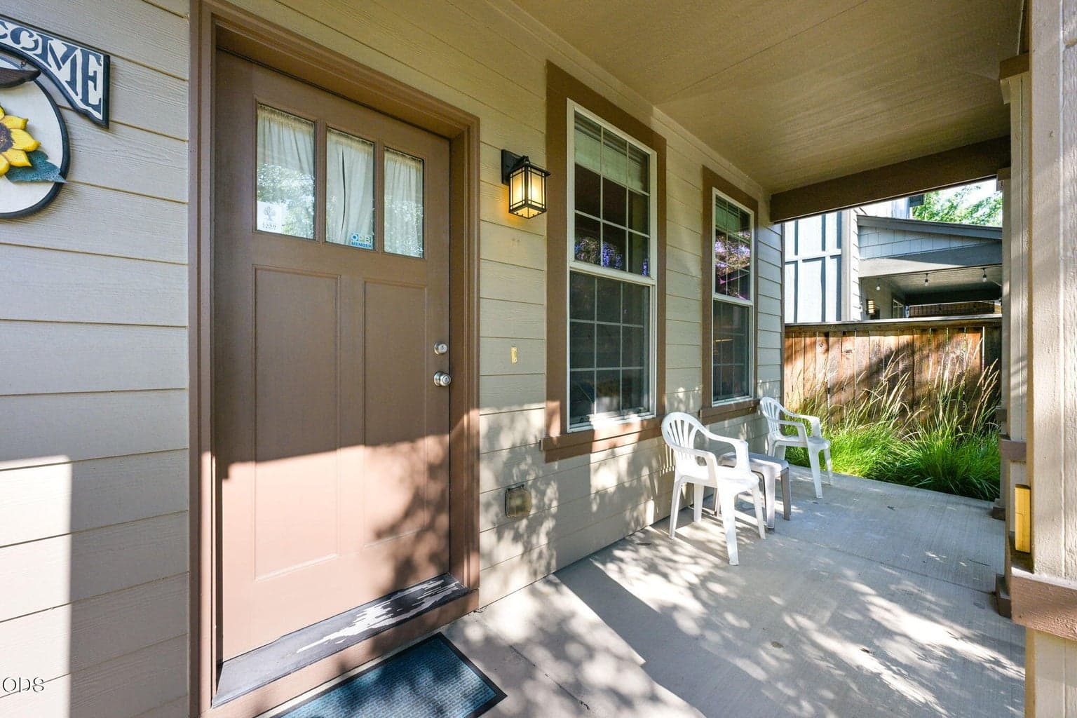 Photo of 63119 NE De Haviland Street 5 of 30