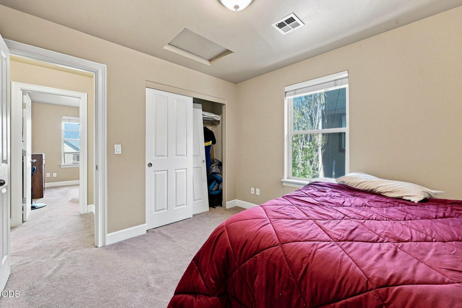 Photo of 63119 NE De Haviland Street 26 of 30