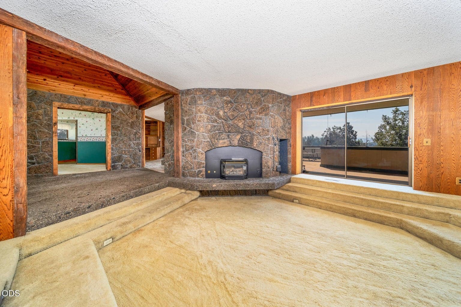 Photo of 2900 NE Barnes Road 12 of 50
