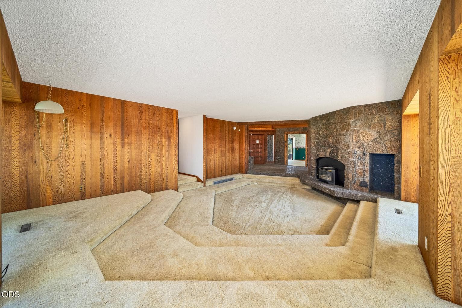 Photo of 2900 NE Barnes Road 13 of 50