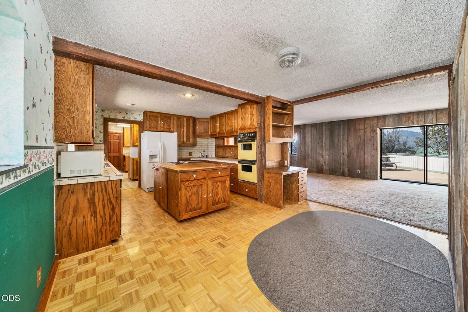 Photo of 2900 NE Barnes Road 16 of 50