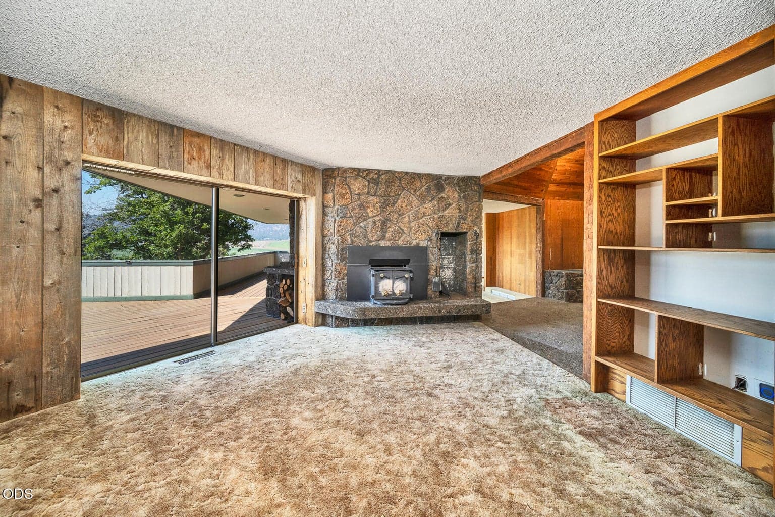 Photo of 2900 NE Barnes Road 18 of 50