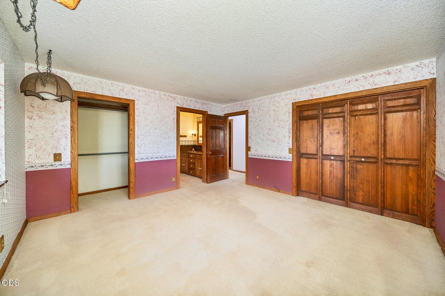Photo of 2900 NE Barnes Road 22 of 50