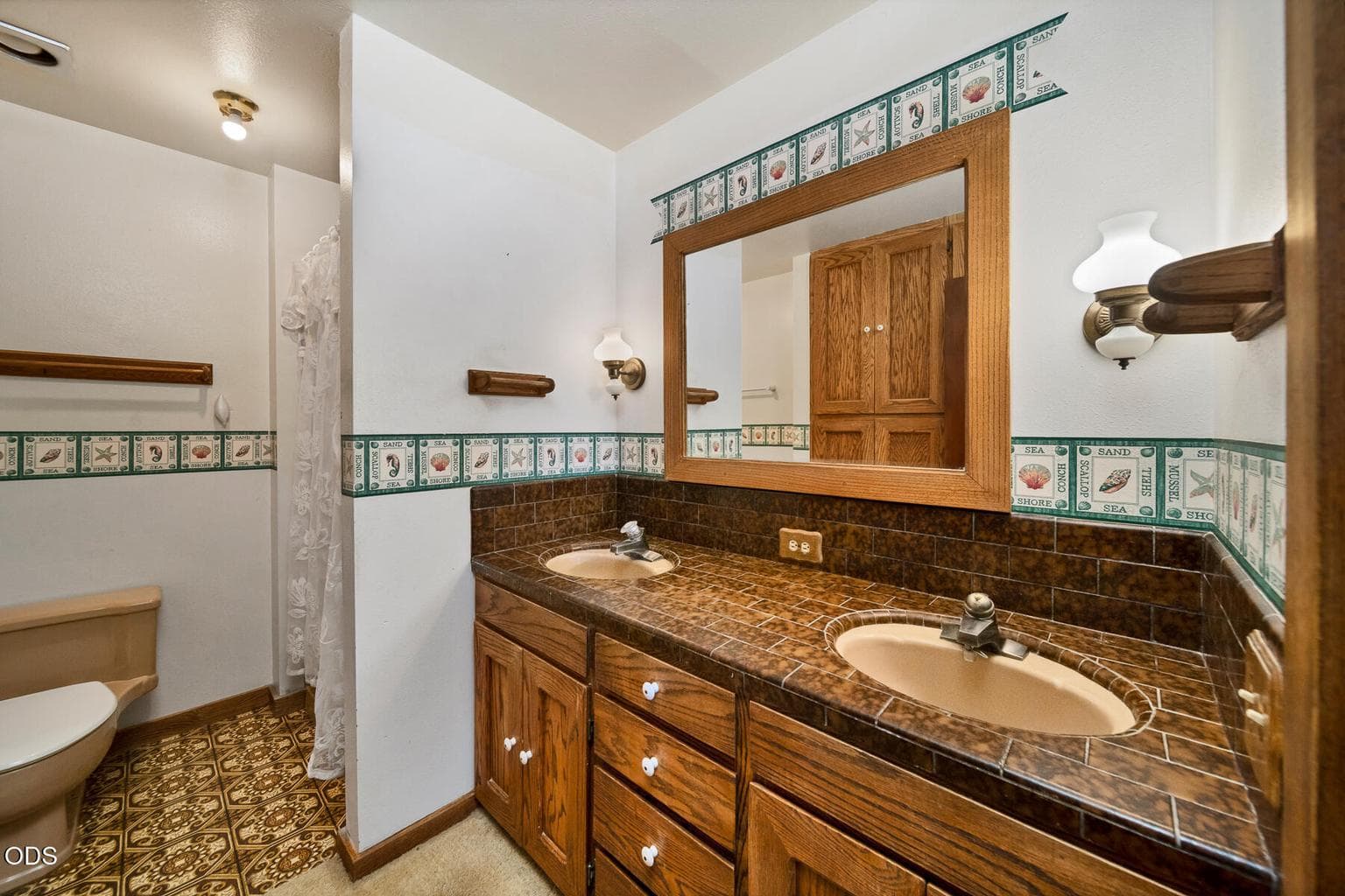 Photo of 2900 NE Barnes Road 23 of 50