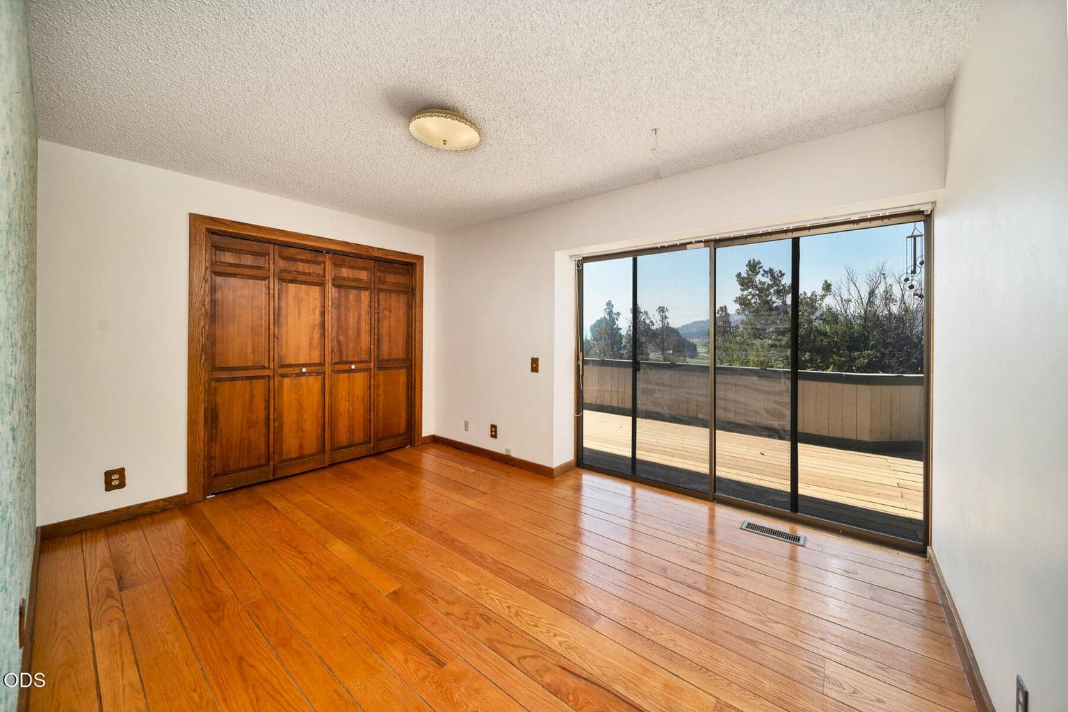 Photo of 2900 NE Barnes Road 27 of 50