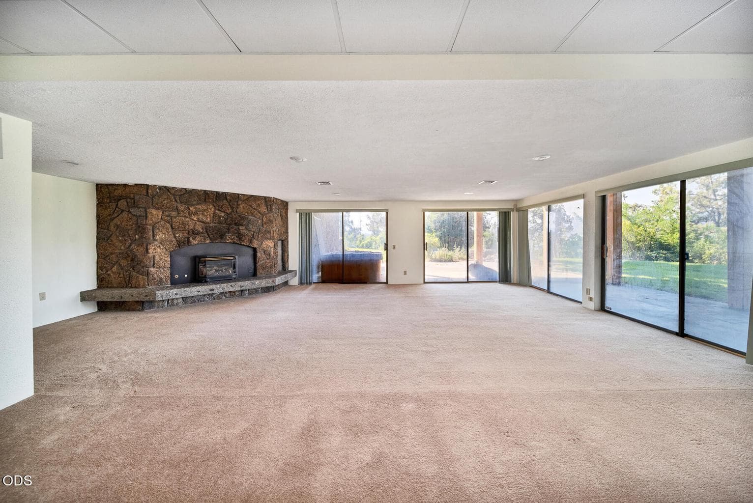 Photo of 2900 NE Barnes Road 31 of 50