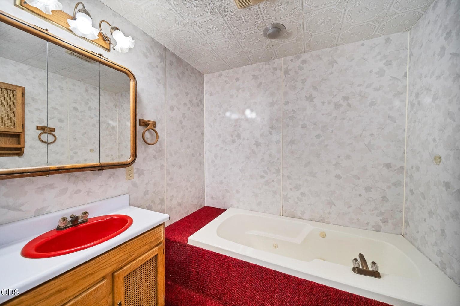 Photo of 2900 NE Barnes Road 33 of 50