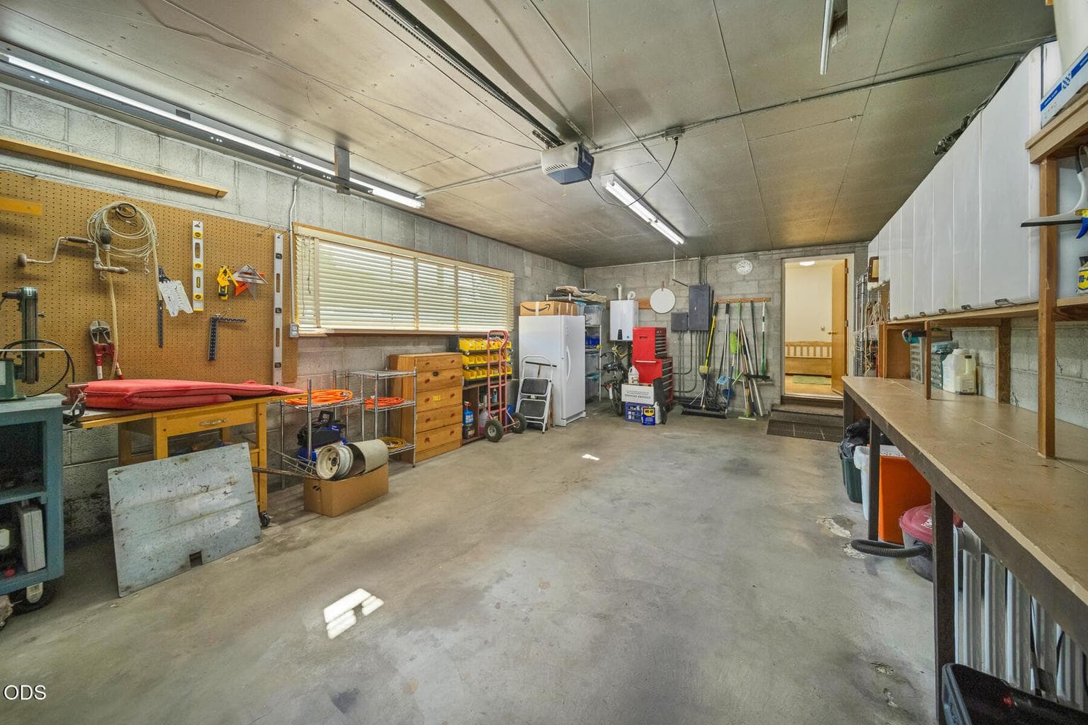 Photo of 291 NW 4th Street 23 of 25