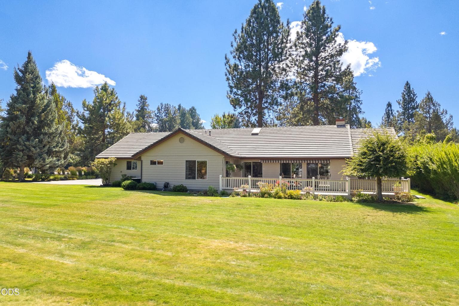 Photo of 21044 Desert Woods Drive 44 of 57