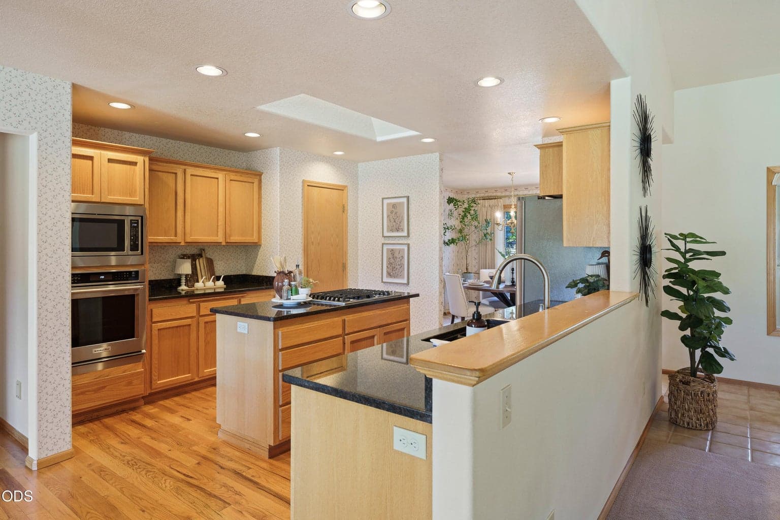 Photo of 21044 Desert Woods Drive 18 of 57