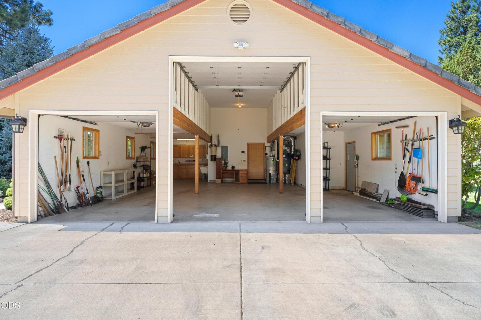 Photo of 21044 Desert Woods Drive 54 of 57