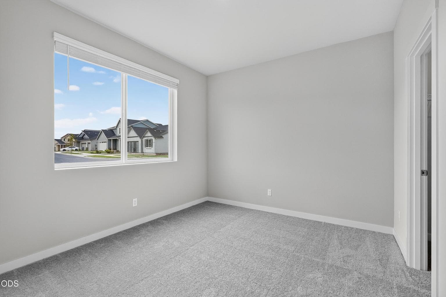 Photo of 2487 NW 23rd Loop South 16 of 48