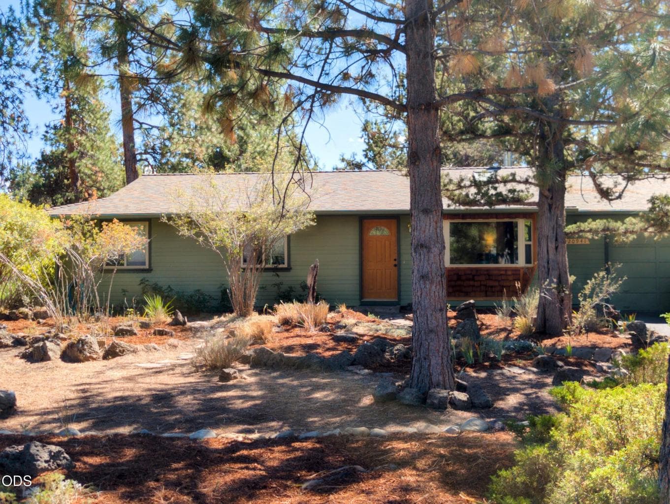 Photo of 20941 Desert Woods Drive 1 of 33