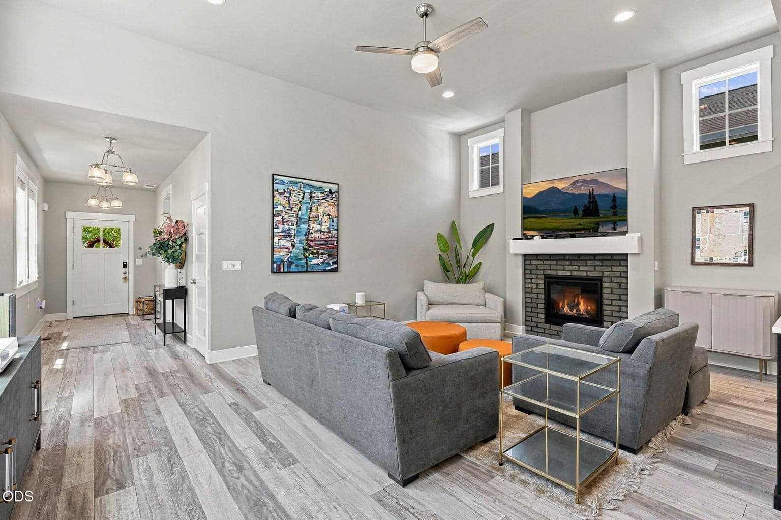Photo of 2736 Ordway Avenue 5 of 35