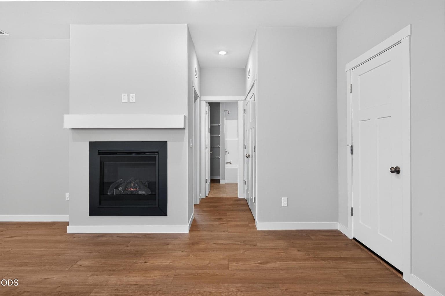 Photo of 2626 NW 26th Loop North 11 of 45