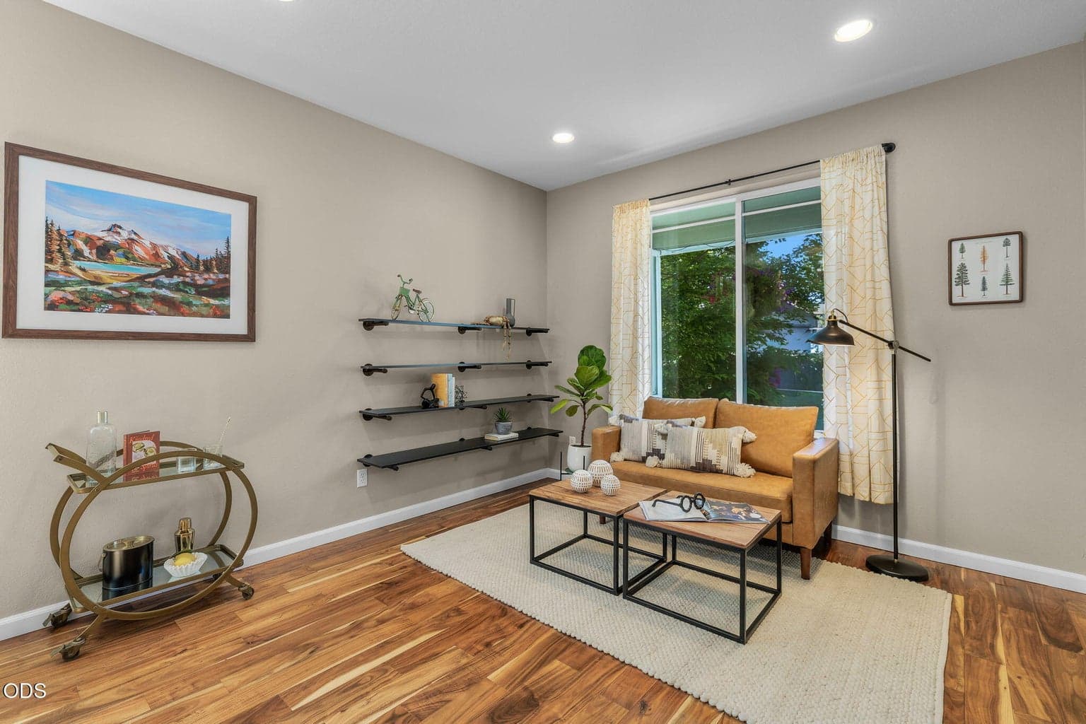 Photo of 61558 Tall Tree Court 7 of 59