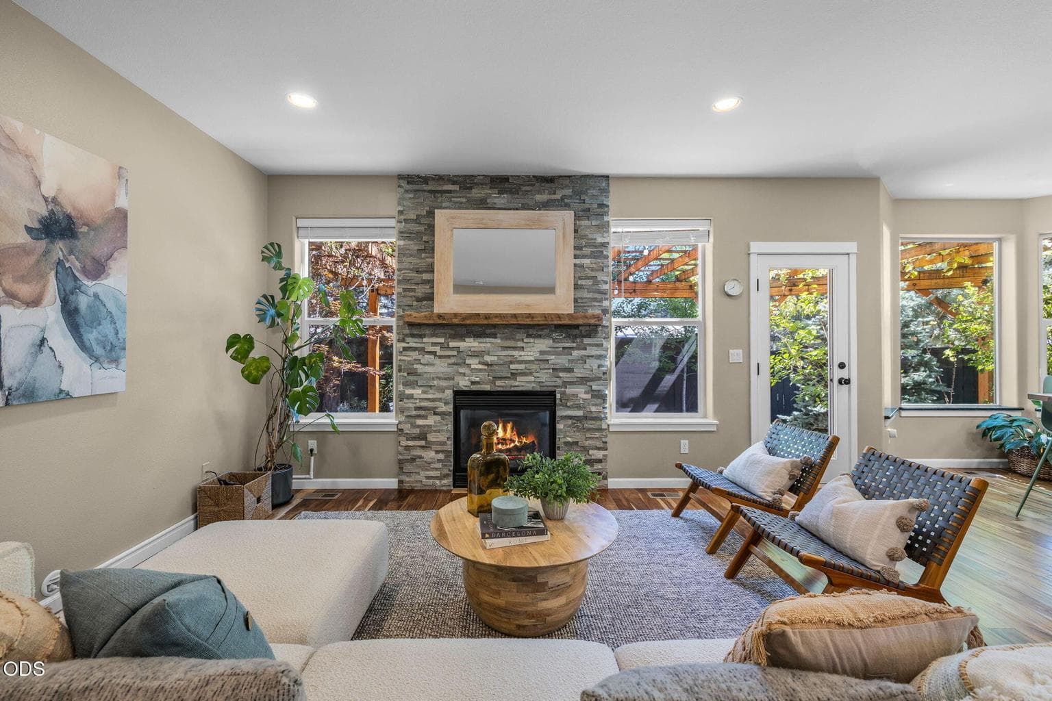 Photo of 61558 Tall Tree Court 12 of 59
