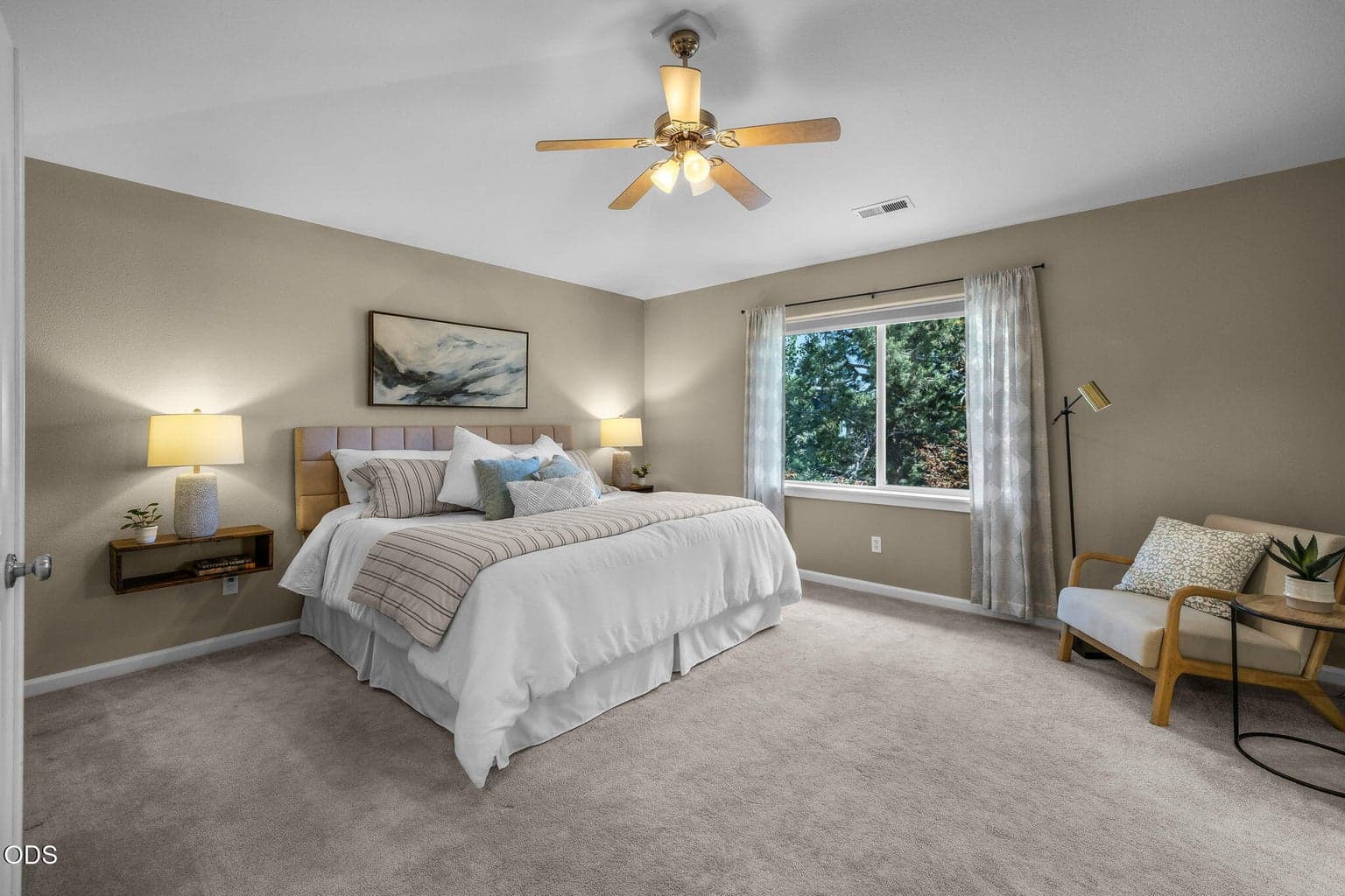 Photo of 61558 Tall Tree Court 24 of 59