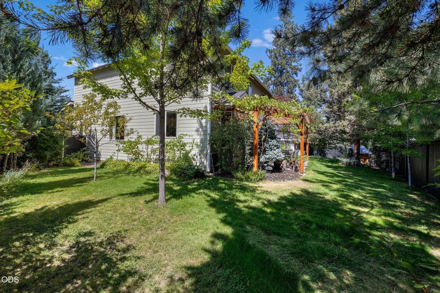 Photo of 61558 Tall Tree Court 46 of 59