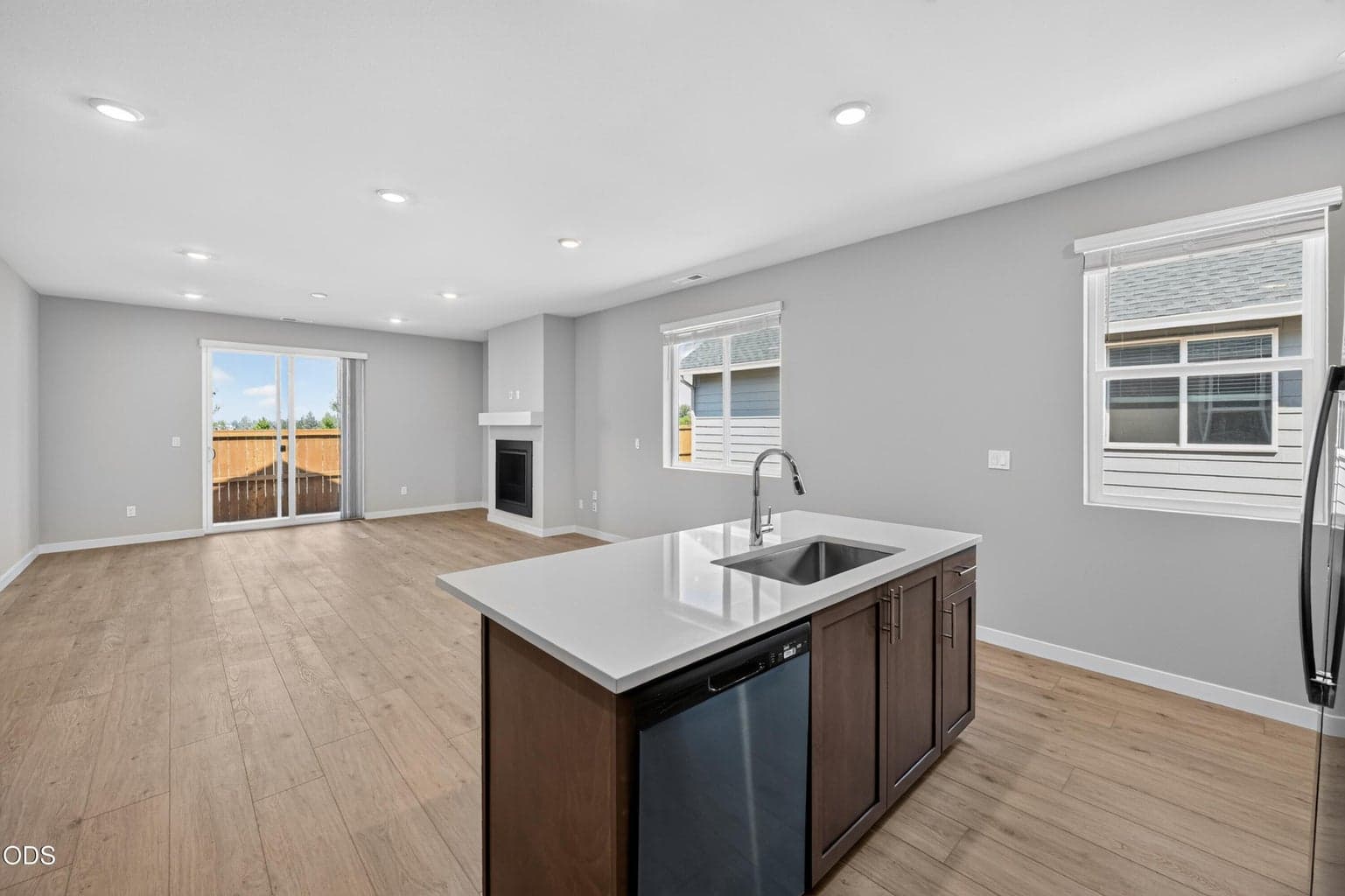Photo of 2618 NW 26th Loop North 9 of 51