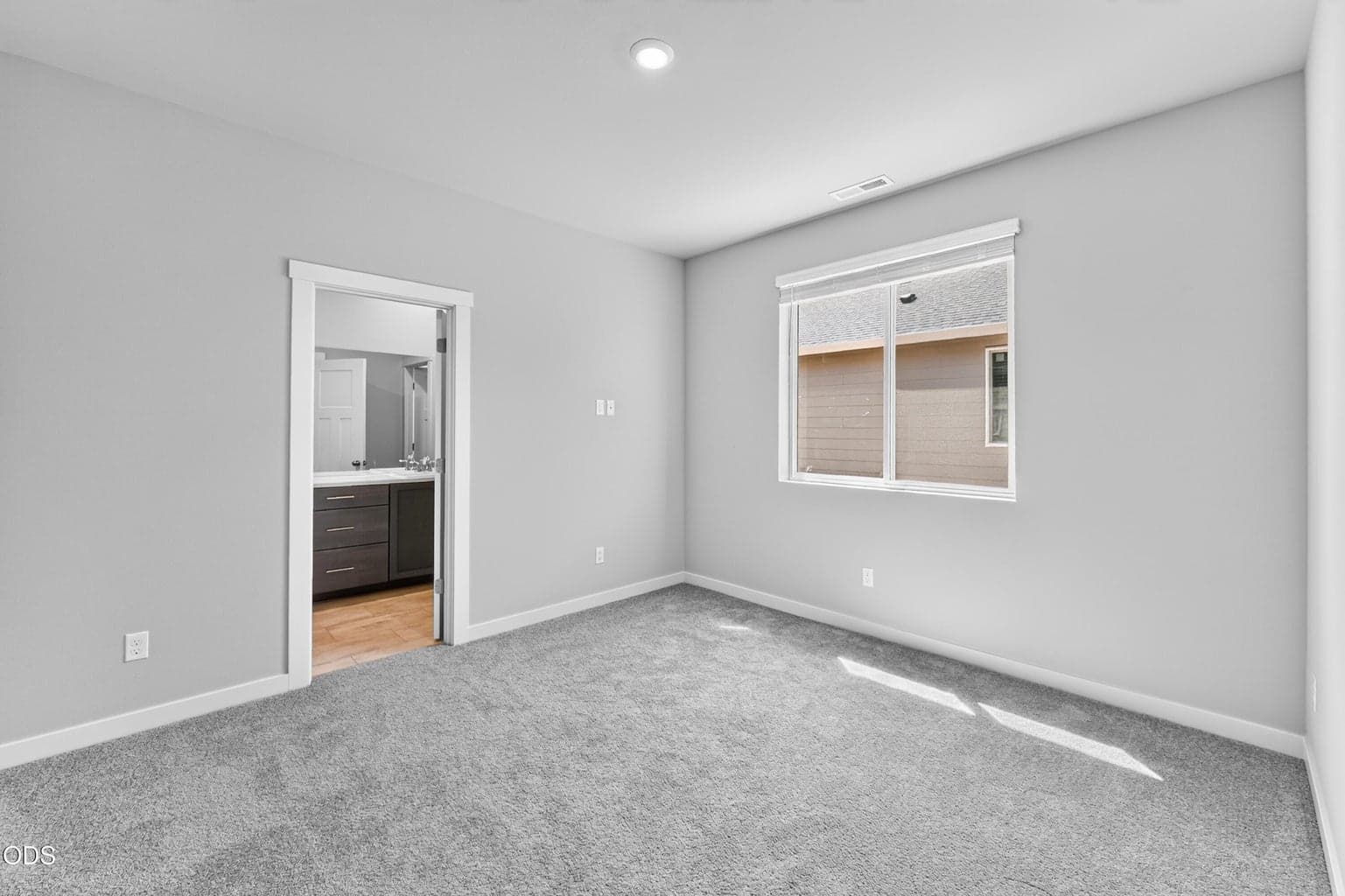 Photo of 2618 NW 26th Loop North 12 of 51