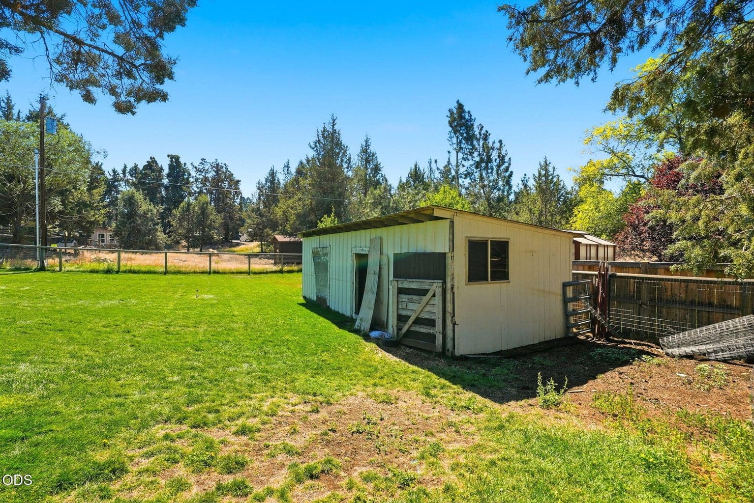 Photo of 63825 Scenic Drive 41 of 64