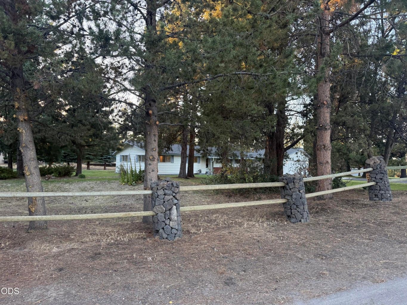 Photo of 61909 Skyline View Drive 42 of 44