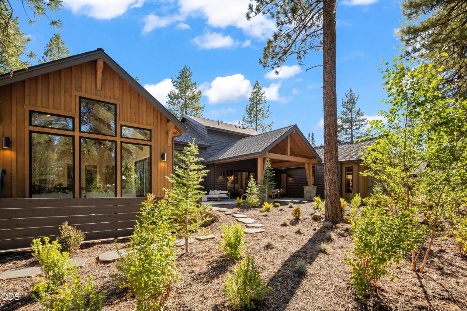 Photo of 17751 Preservation Loop 34 of 37