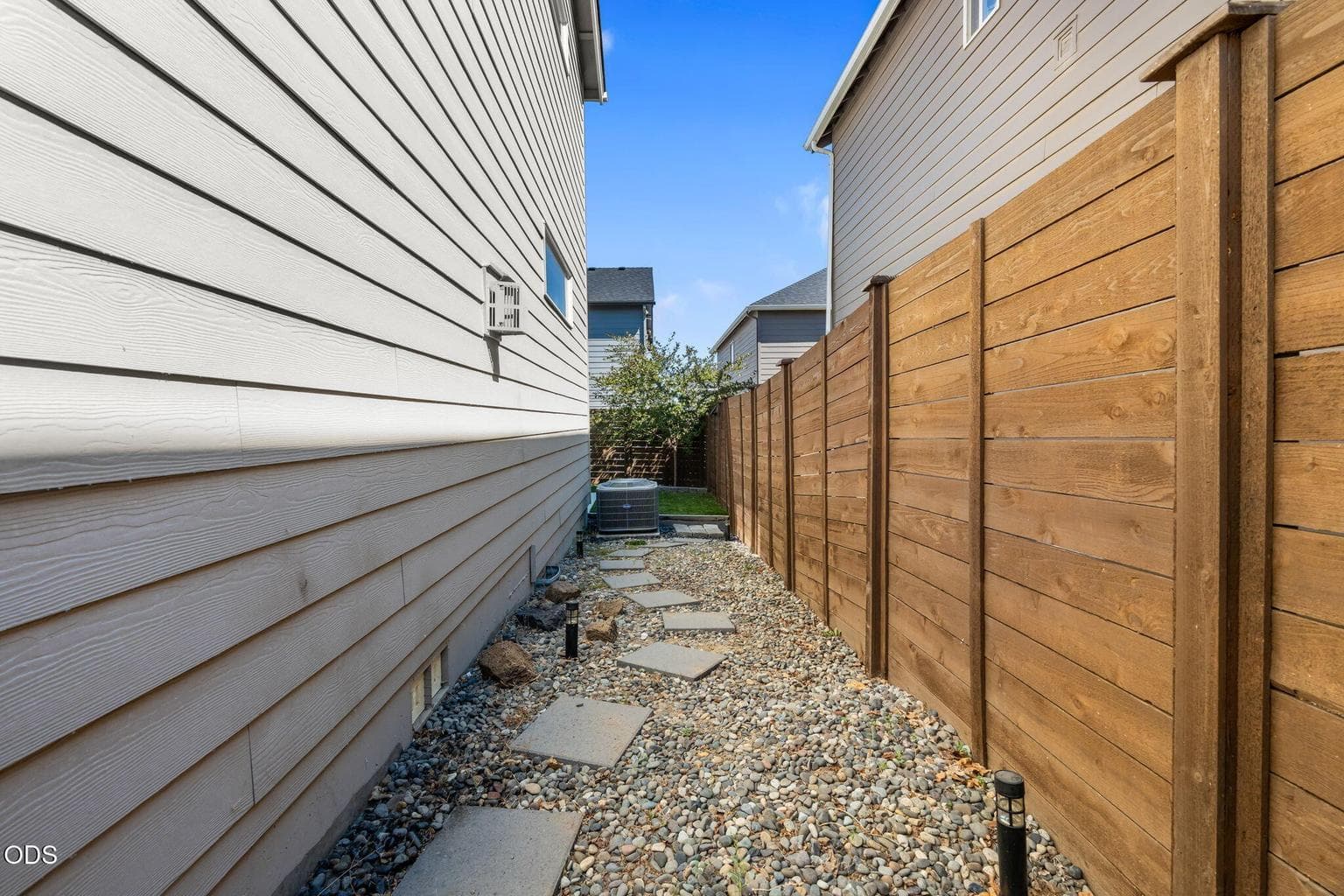 Photo of 20526 SE Cameron Avenue 32 of 37