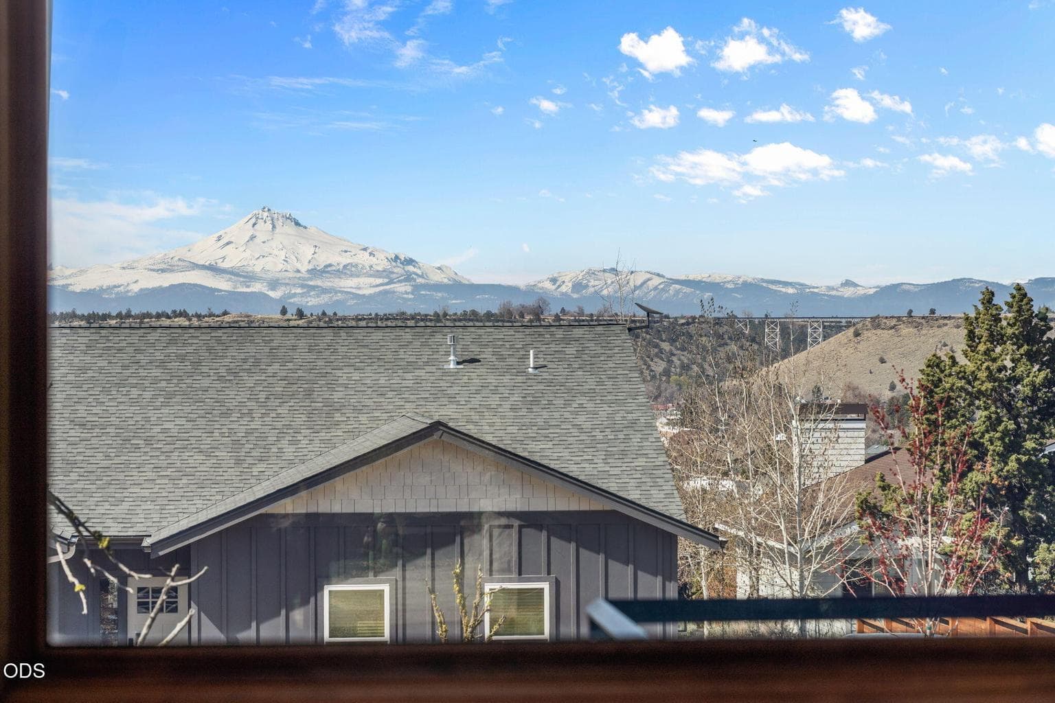 Photo of 373 SE Manzanita Drive 4 of 46