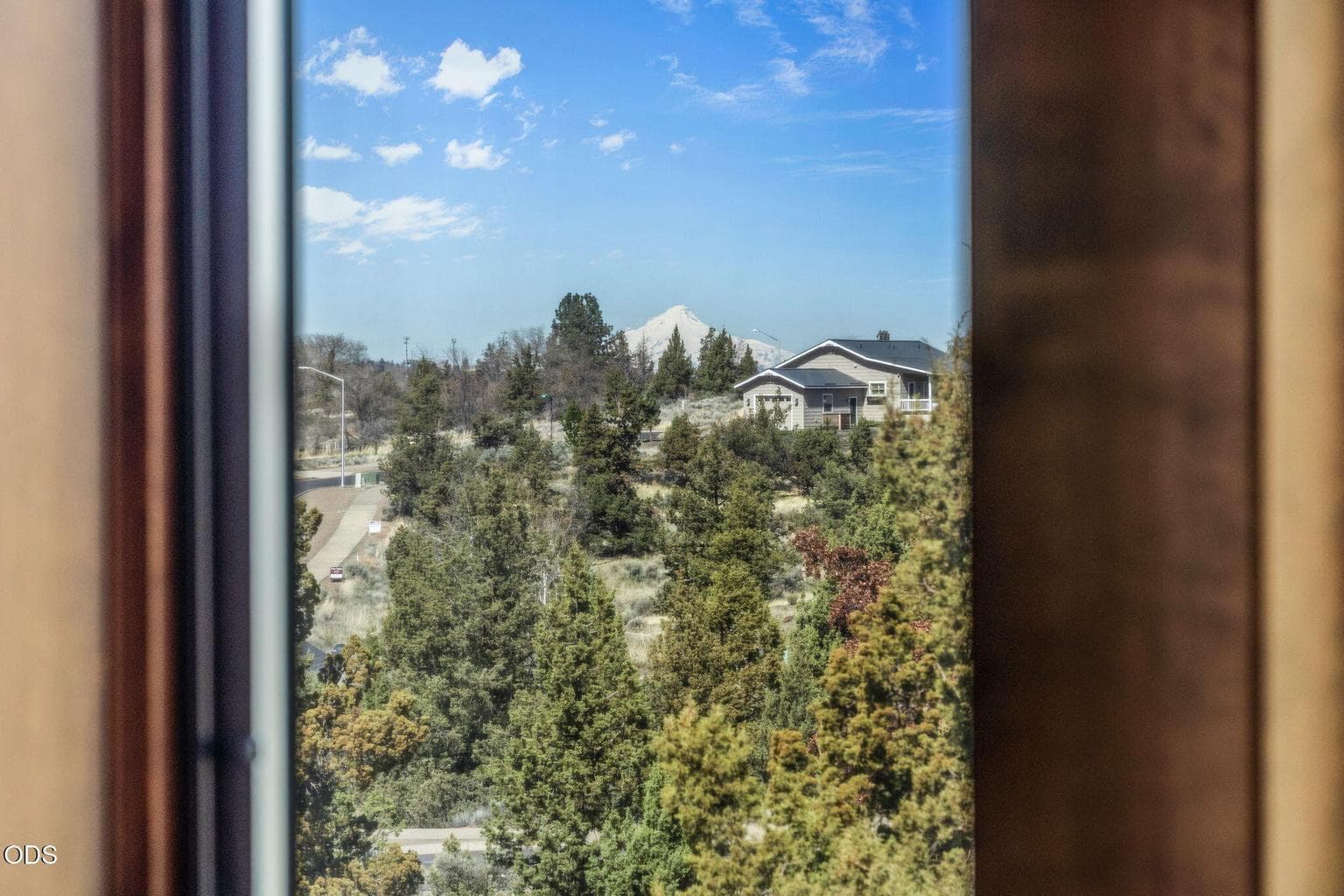 Photo of 373 SE Manzanita Drive 27 of 46