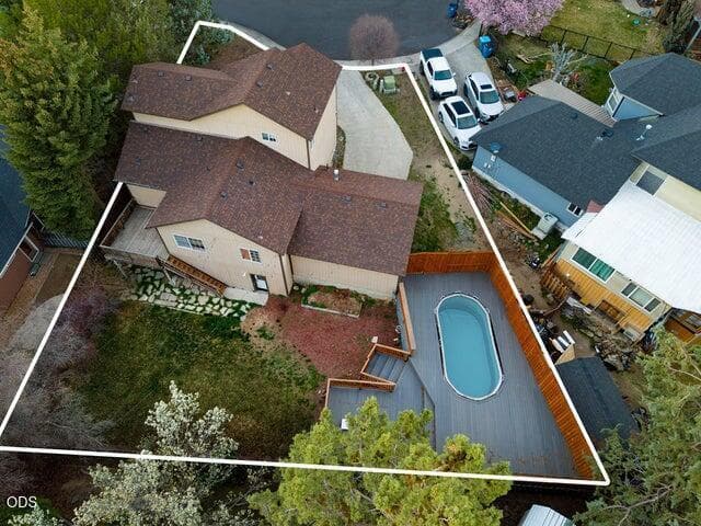 Photo of 2069 NE Hollow Tree Lane 35 of 35