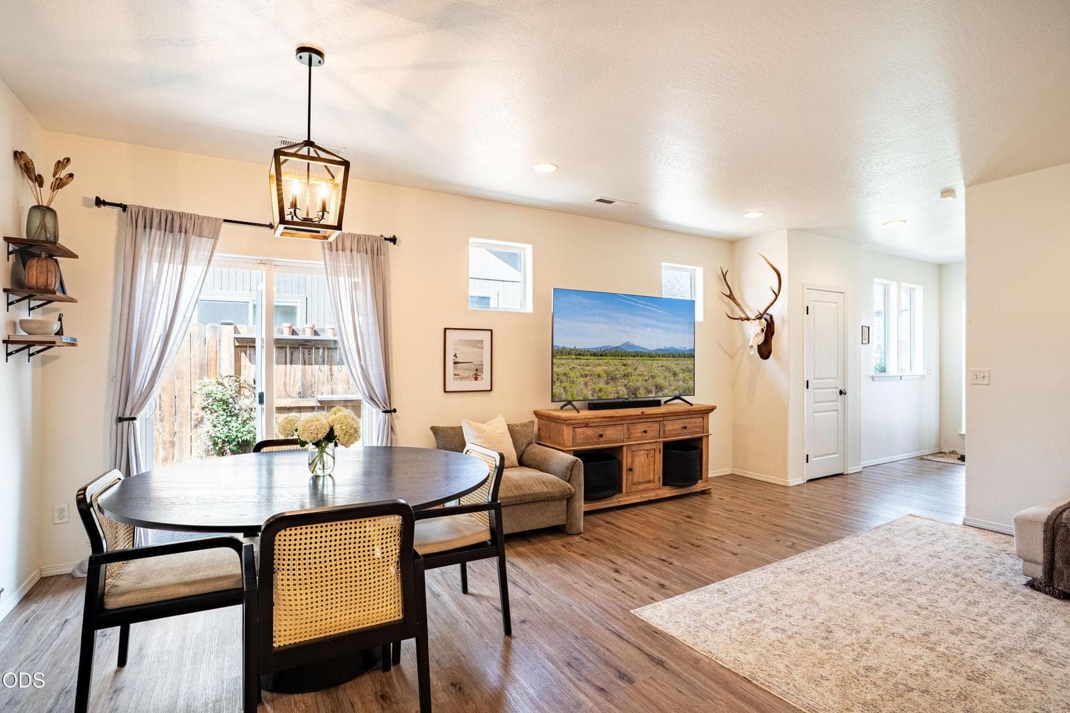 Dining/Living