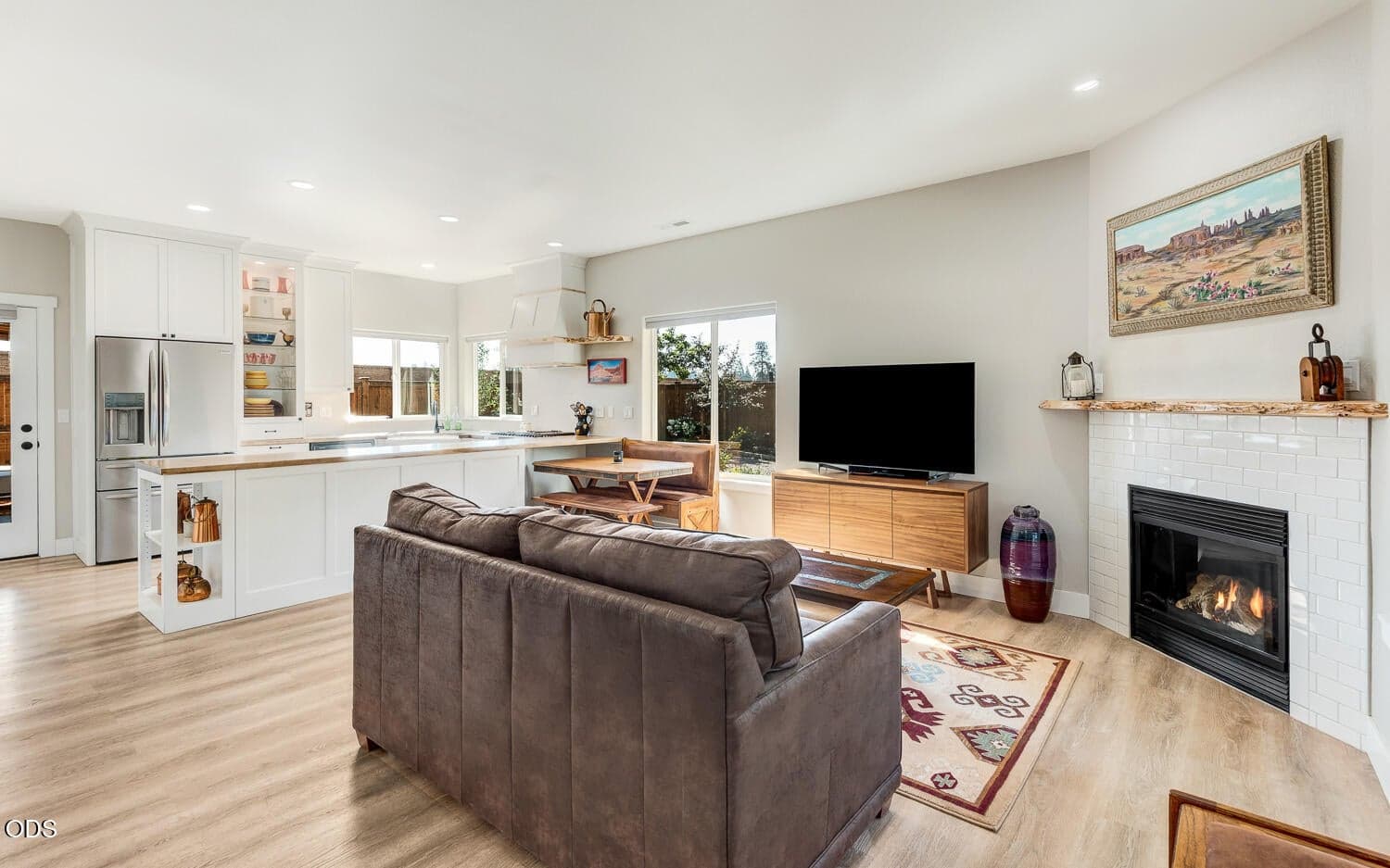 Photo of 61178 Brookhollow Drive 9 of 28