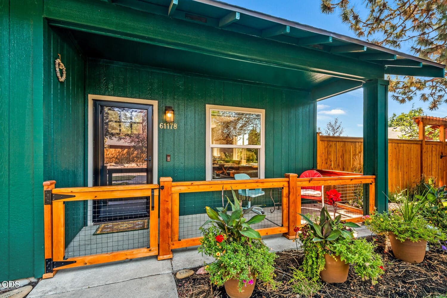 Photo of 61178 Brookhollow Drive 3 of 28