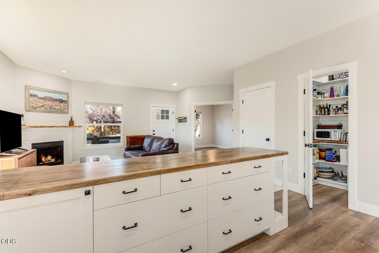 Photo of 61178 Brookhollow Drive 8 of 28