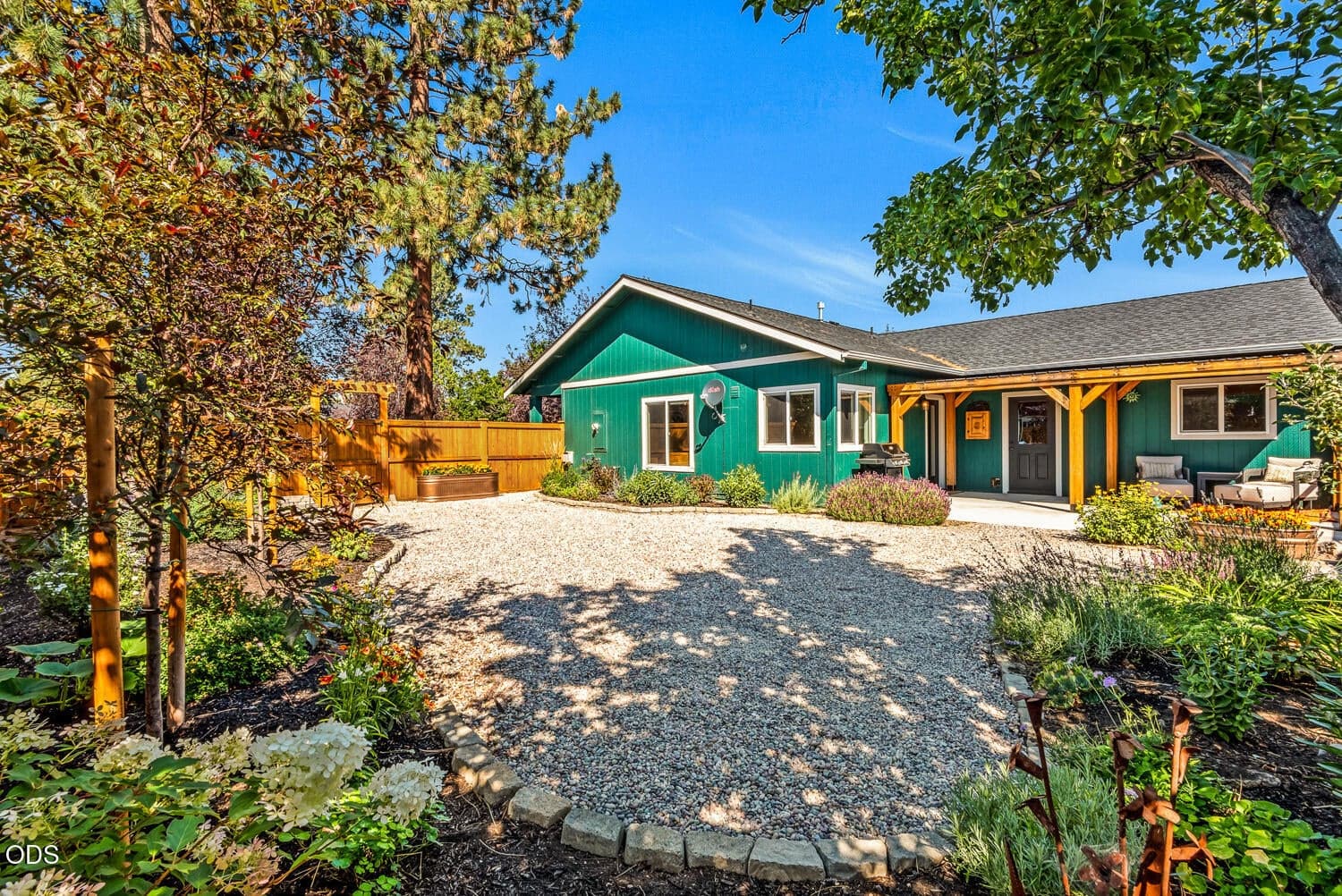 Photo of 61178 Brookhollow Drive 22 of 28