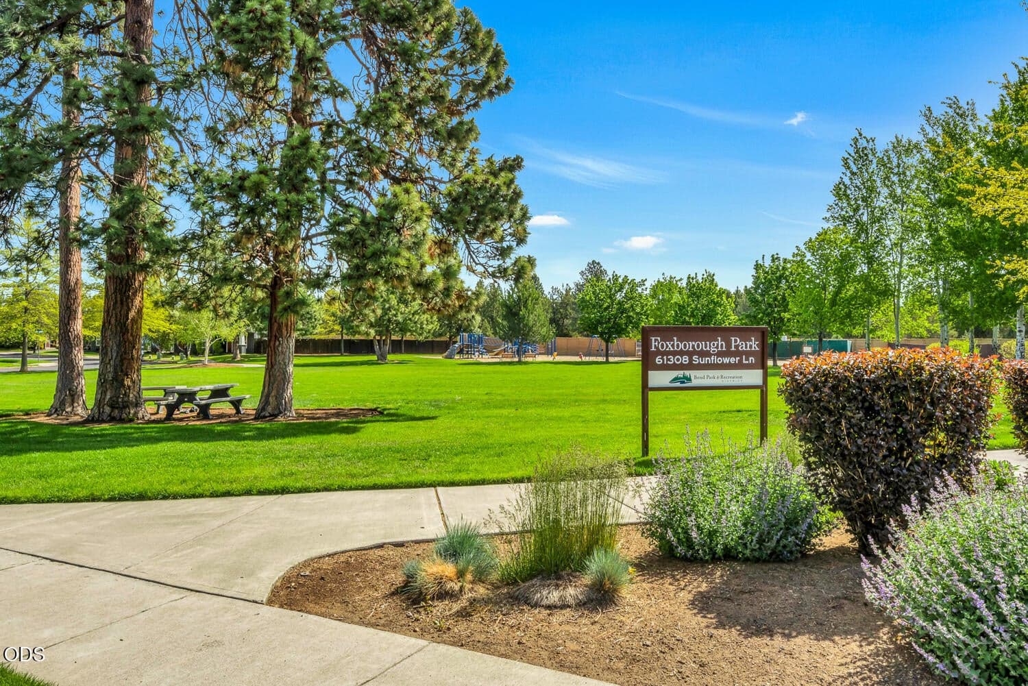 Photo of 61178 Brookhollow Drive 27 of 28