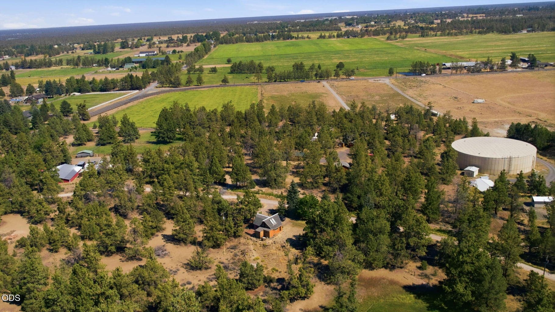 Photo of 63379 Hamehook Road 2 of 26