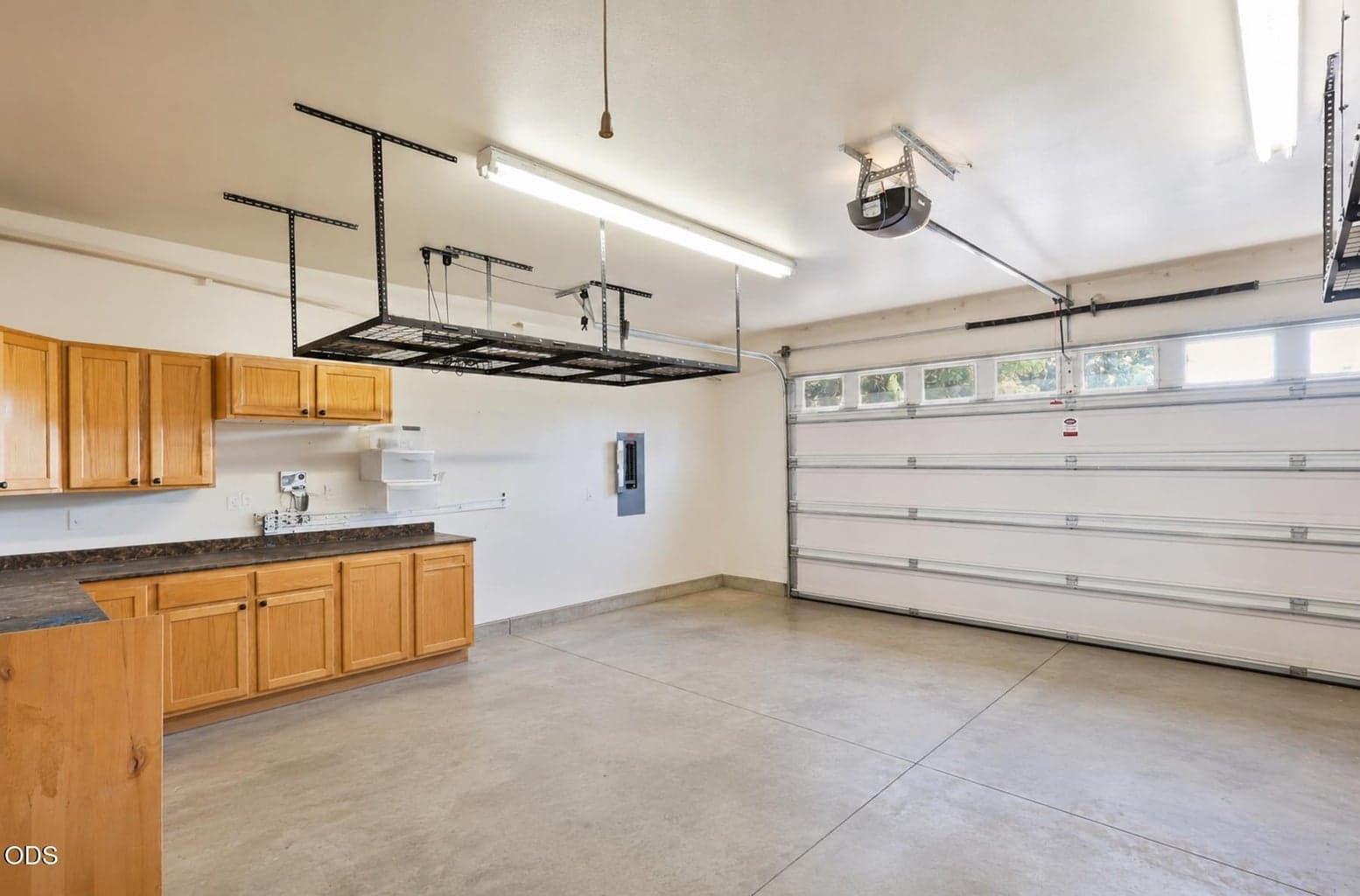 Photo of 2238 NW Oak Avenue 53 of 71