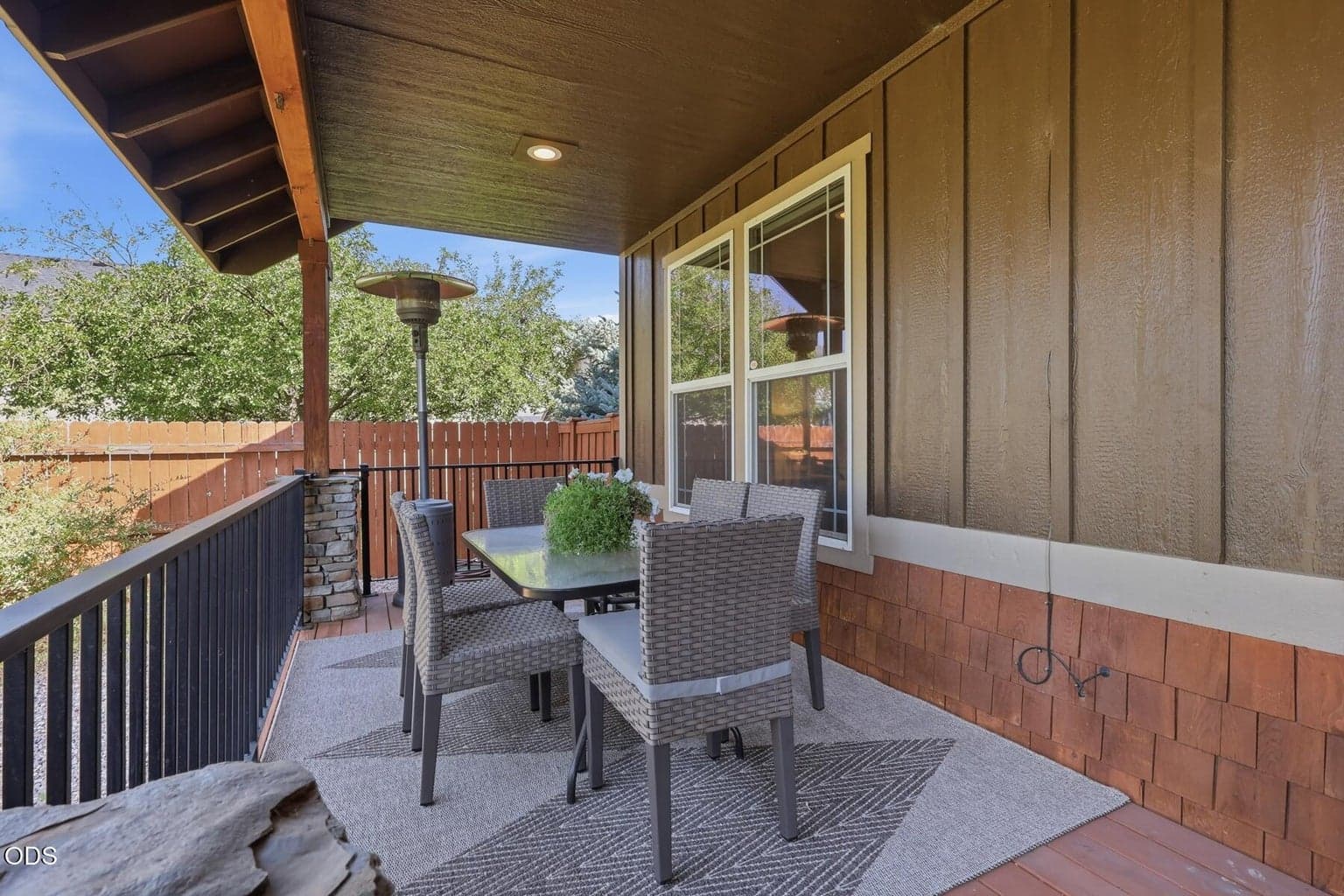 Photo of 2238 NW Oak Avenue 63 of 71