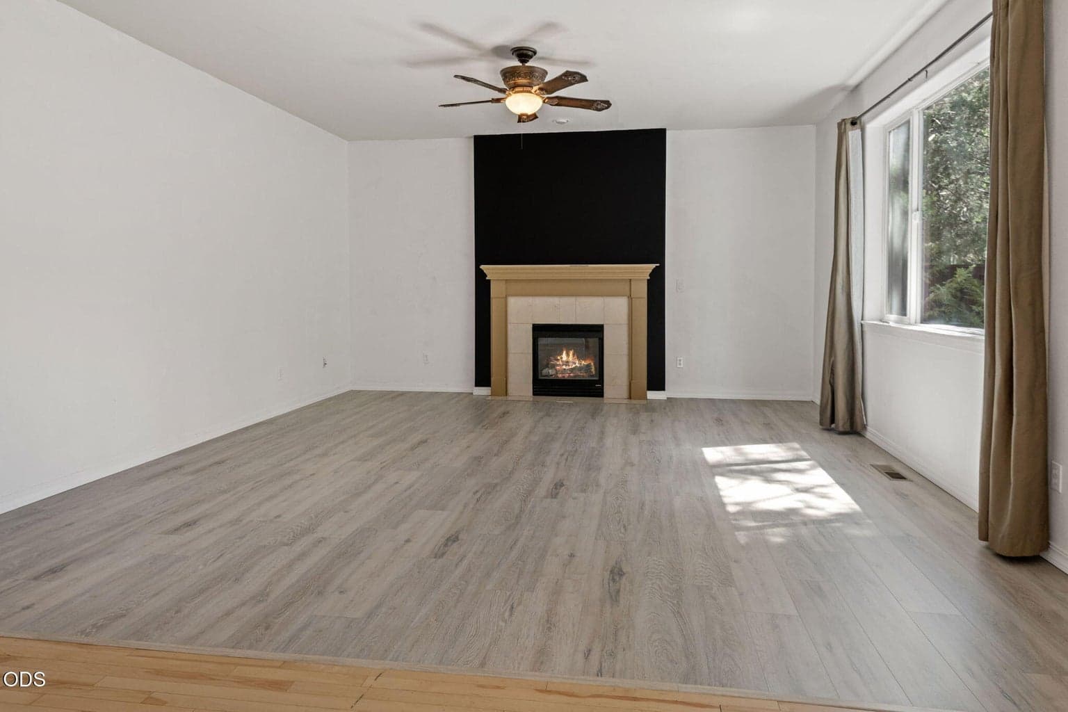 Photo of 19765 Dry Canyon Avenue 6 of 30