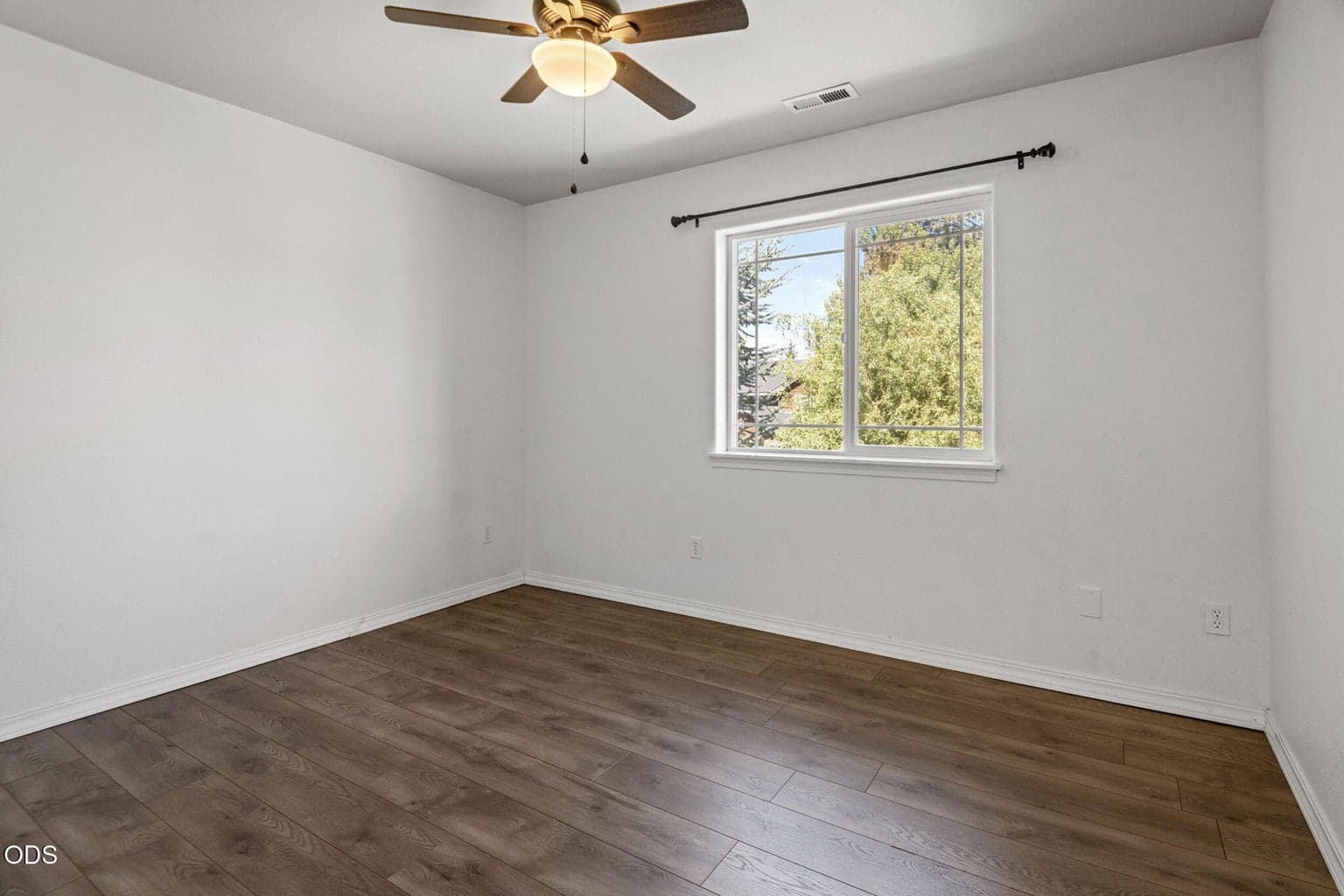 Photo of 19765 Dry Canyon Avenue 19 of 30