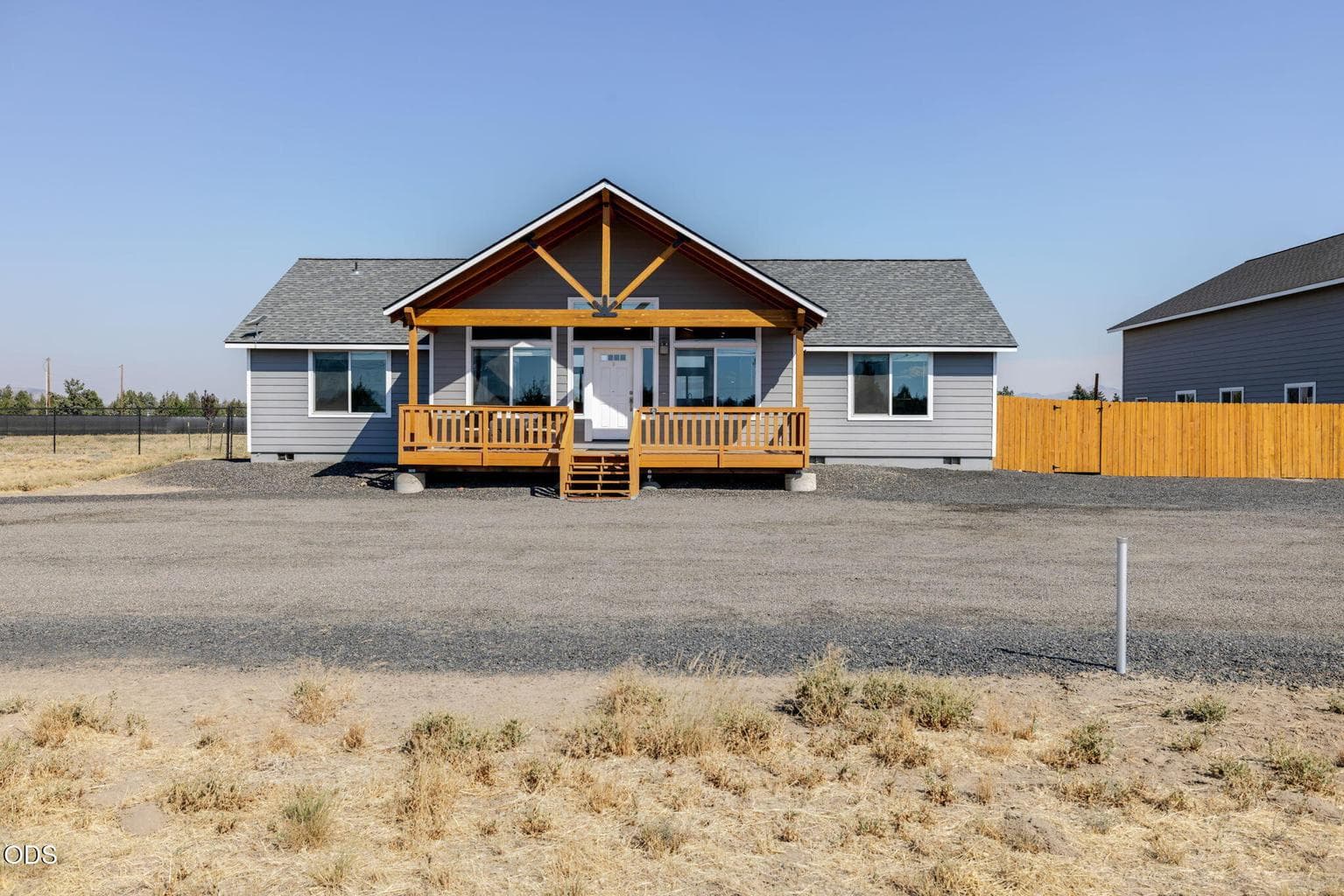 Photo of 15317 SW Steelhead Road 9 of 62